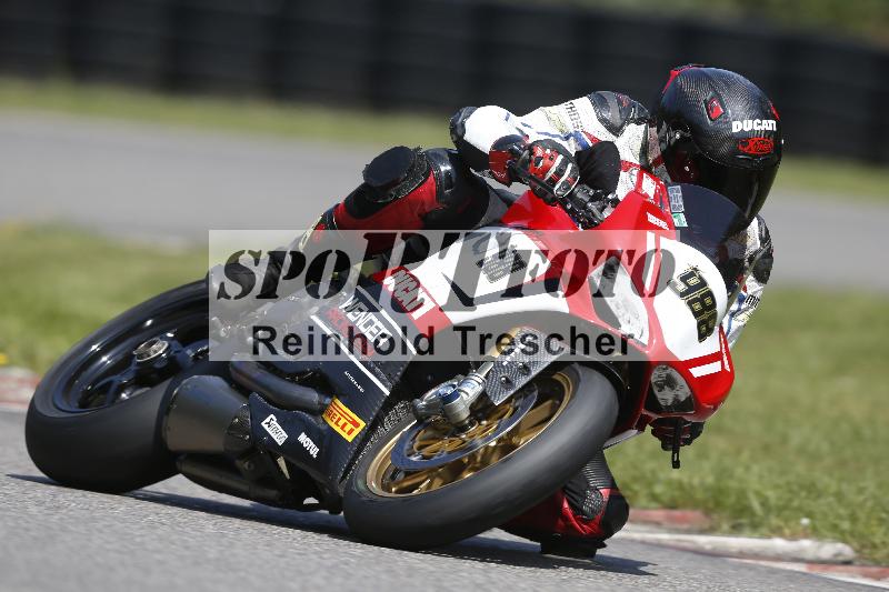 /45 10.08.2025 Plüss Moto Sport ADR/Freies Fahren/988